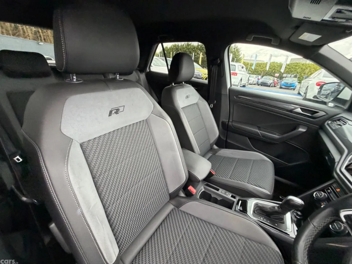 Volkswagen T-Roc SUV, Diesel, 2021, White