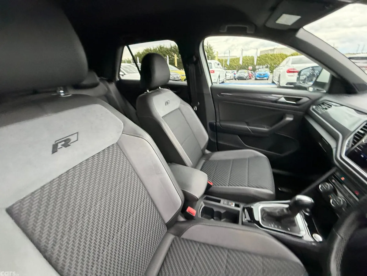 Volkswagen T-Roc SUV, Diesel, 2021, White