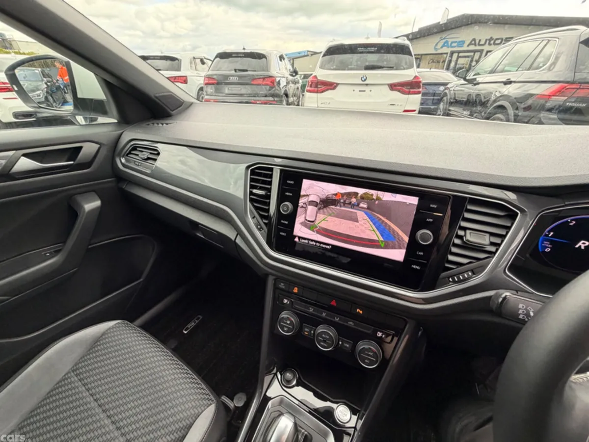 Volkswagen T-Roc SUV, Diesel, 2021, White