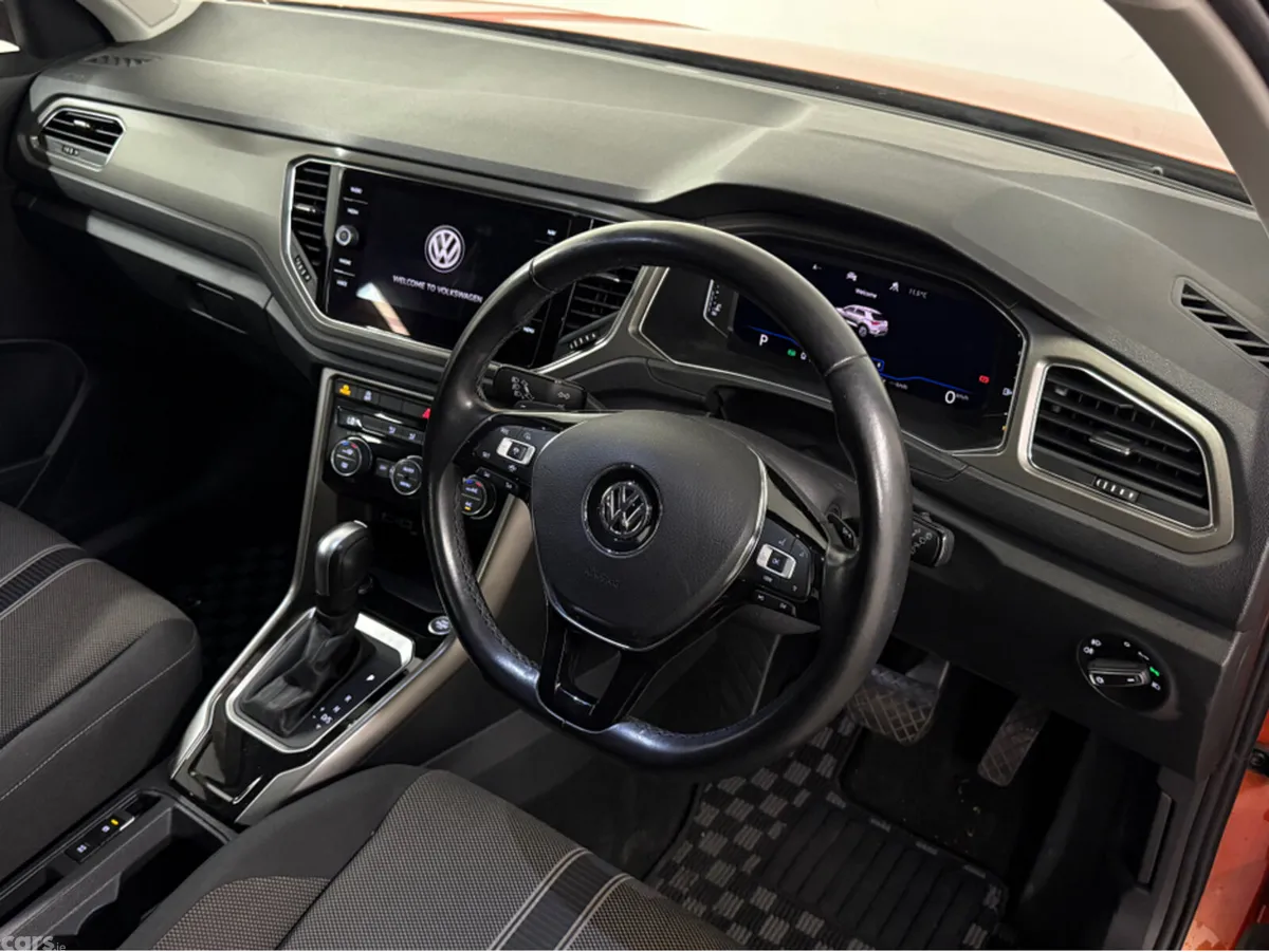 Volkswagen T-Roc SUV, Diesel, 2021, Orange