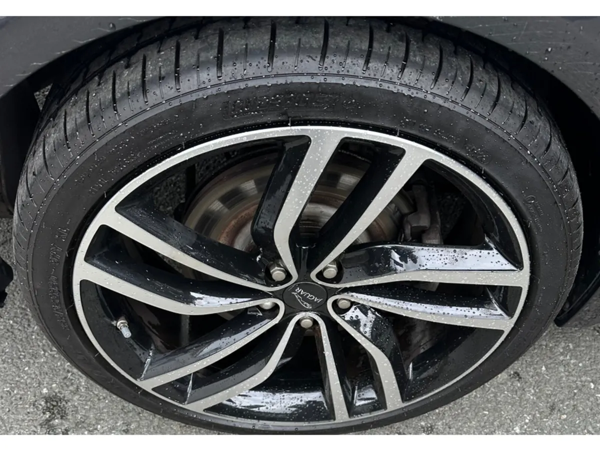 Jaguar XF Saloon, Diesel, 2015, Grey