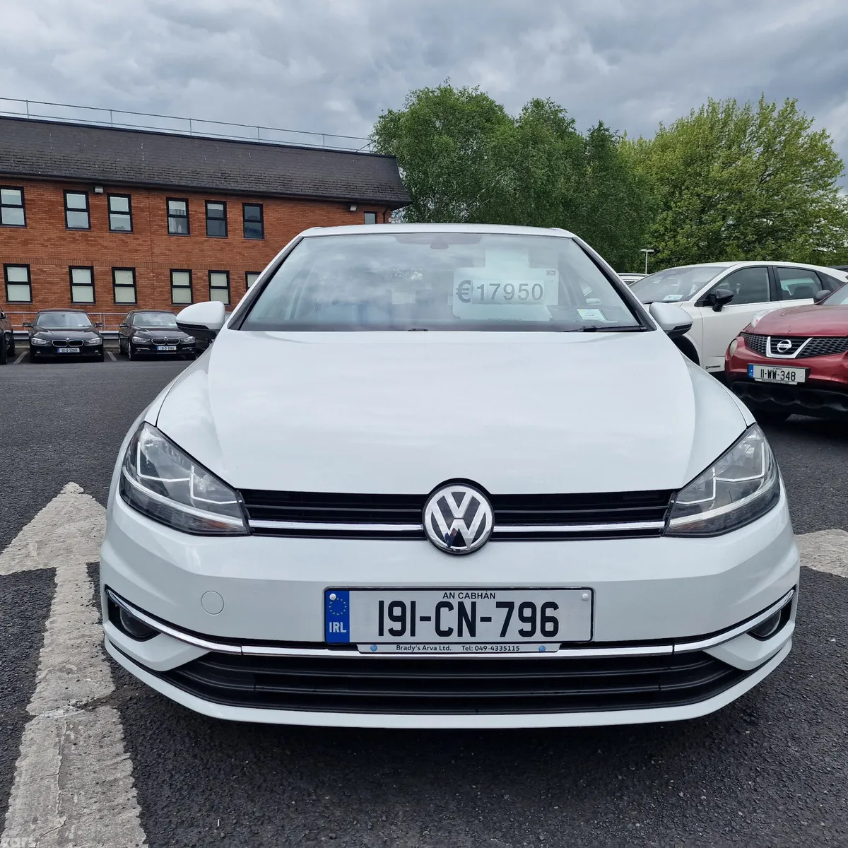 Volkswagen Golf Estate, Petrol, 2019, White
