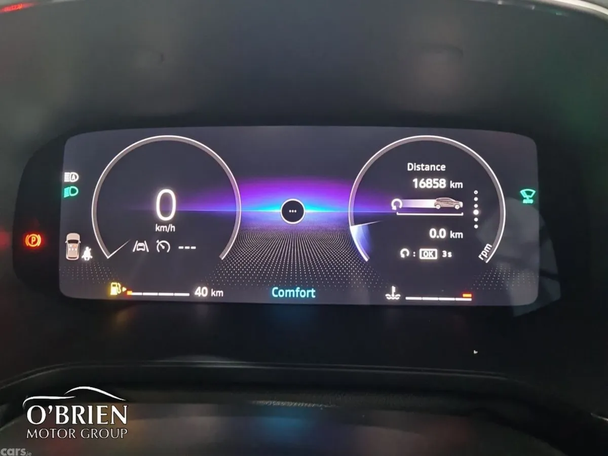 Renault Captur Hatchback, Petrol, 2025, Grey