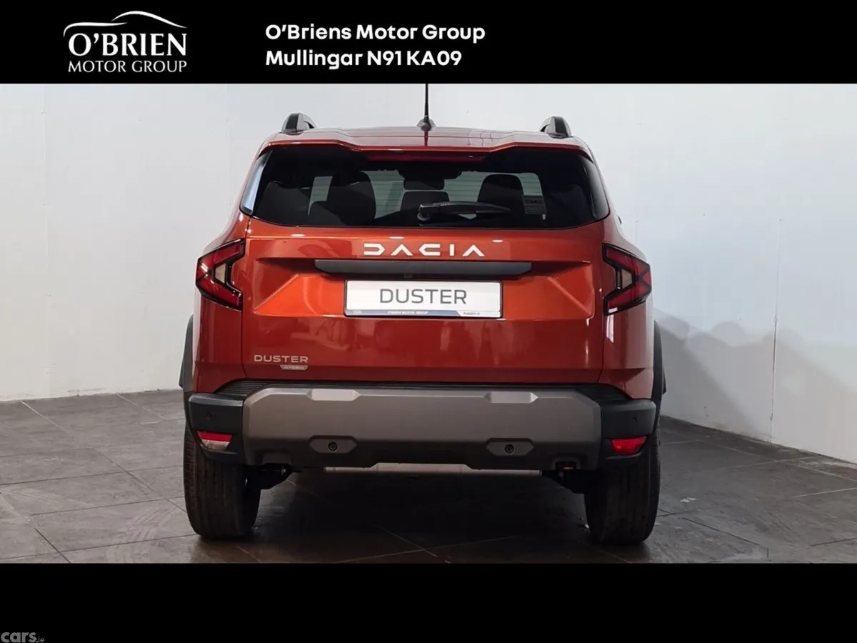 Dacia Duster SUV, Petrol Hybrid, 2026, Brown