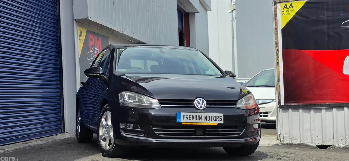 Volkswagen Golf Hatchback, Petrol, 2015, Black