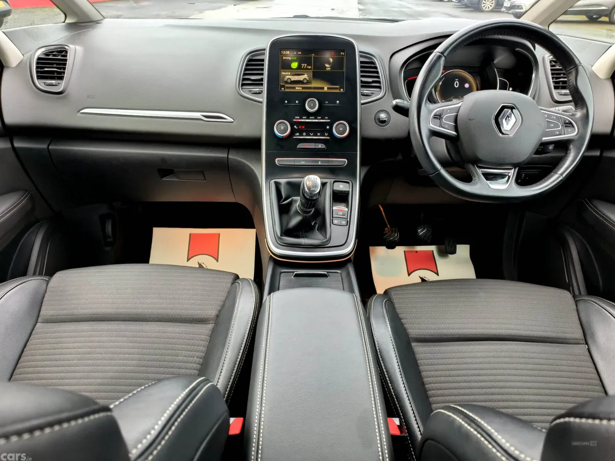 Renault Scenic MPV, Diesel, 2017, White