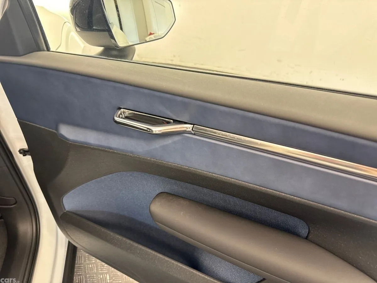 Volvo EX30 Estate, Electric, 2025, White