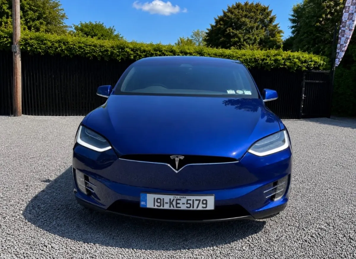 Tesla Model X MPV, Electric, 2019, Blue