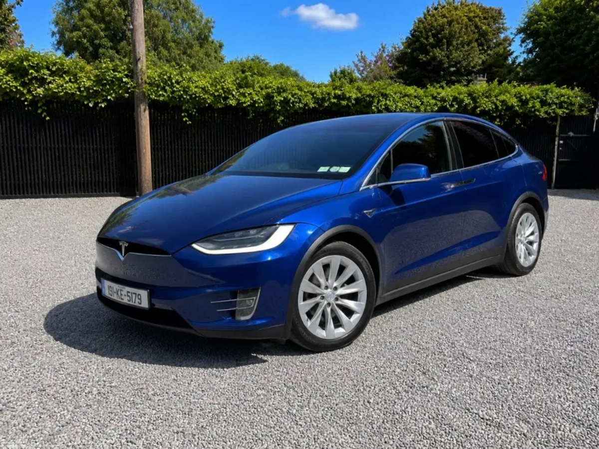 Tesla Model X MPV, Electric, 2019, Blue
