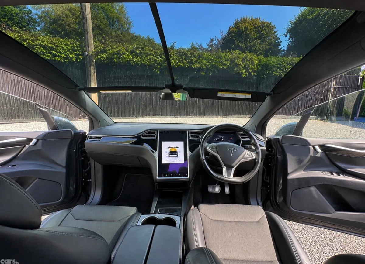 Tesla Model X MPV, Electric, 2019, Blue