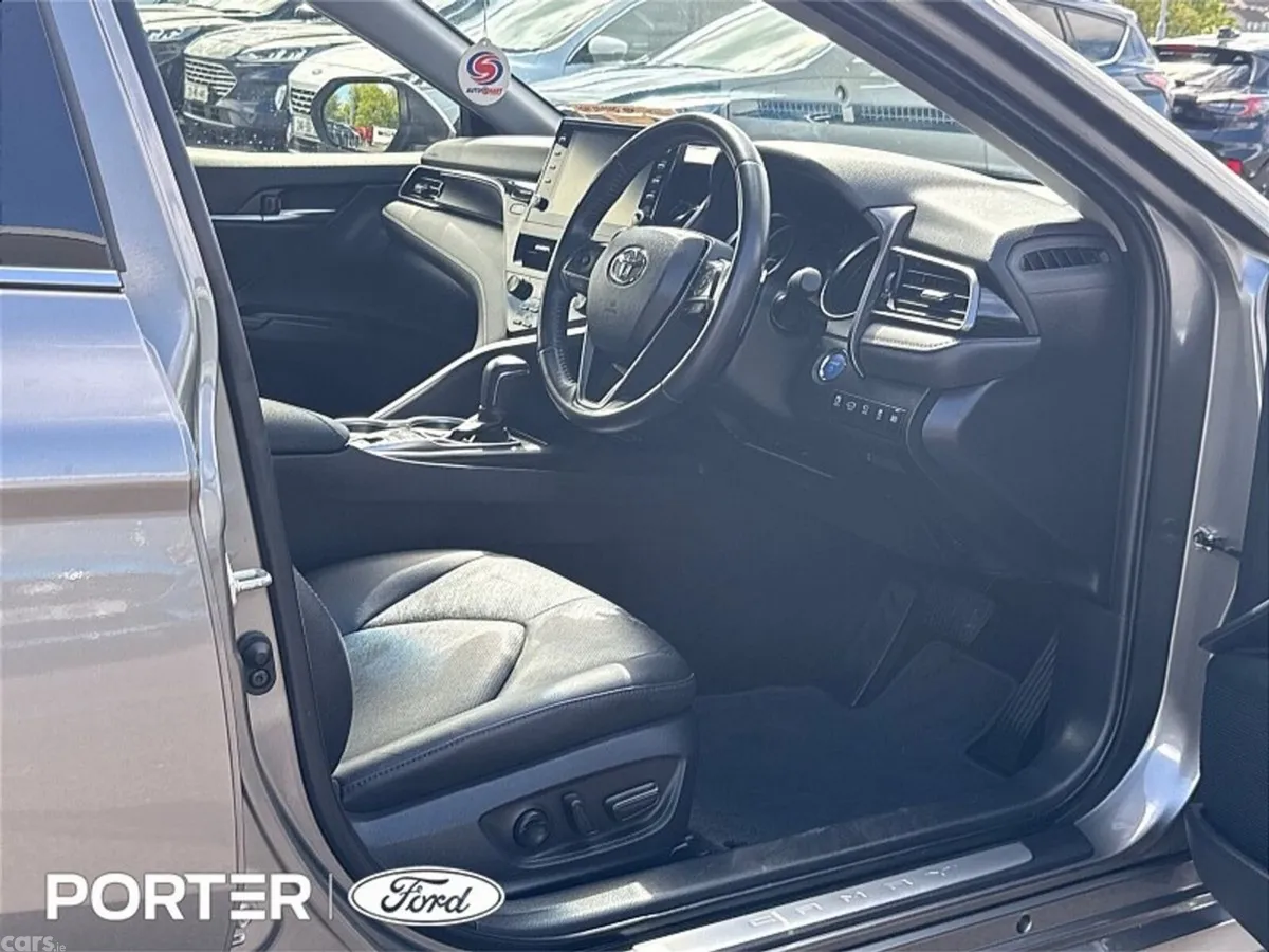 Toyota Camry Saloon, Petrol Hybrid, 2022, Grey