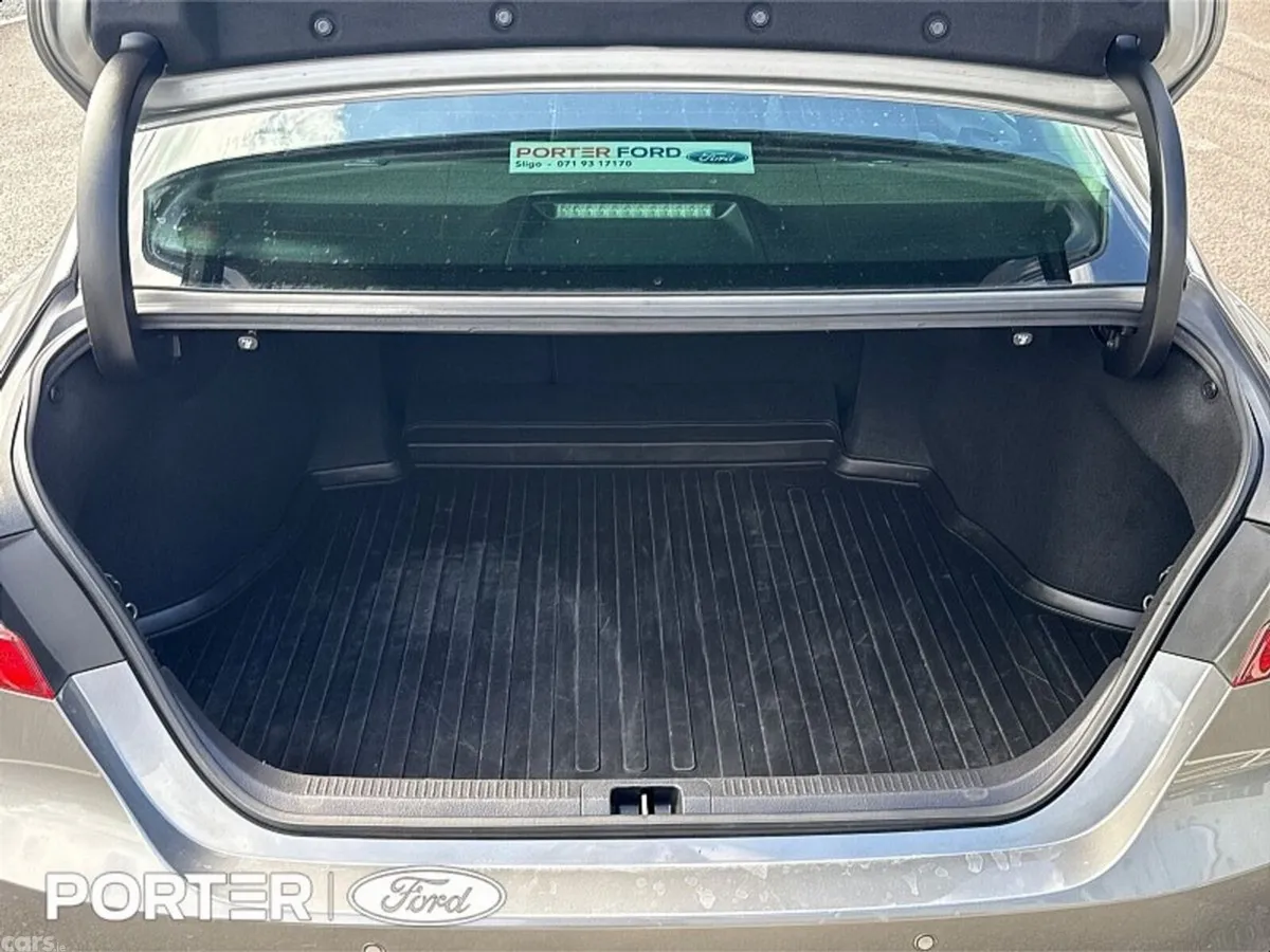 Toyota Camry Saloon, Petrol Hybrid, 2022, Grey