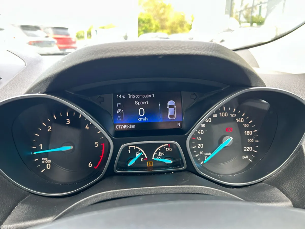 Ford Kuga Hatchback, Diesel, 2017, Grey
