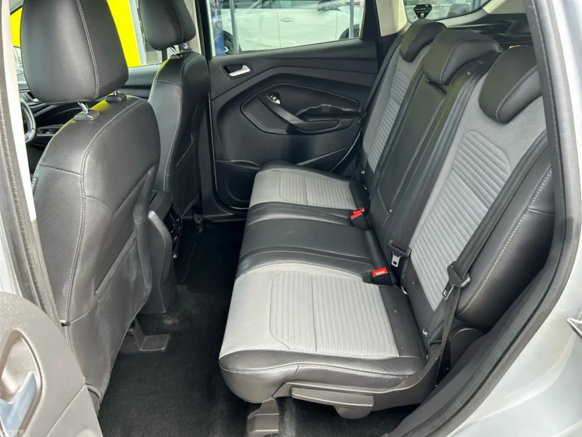 Ford Kuga Hatchback, Diesel, 2017, Grey