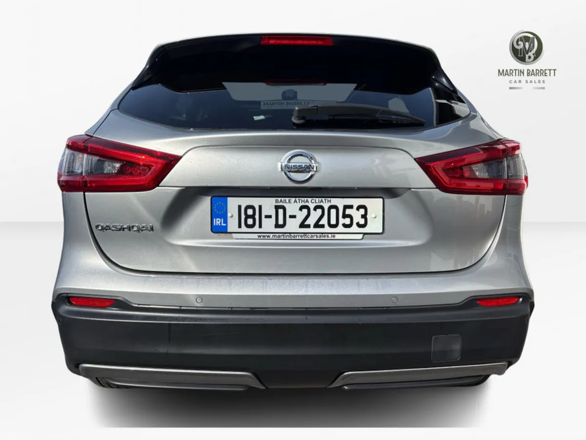Nissan Qashqai MPV, Petrol, 2018, Grey