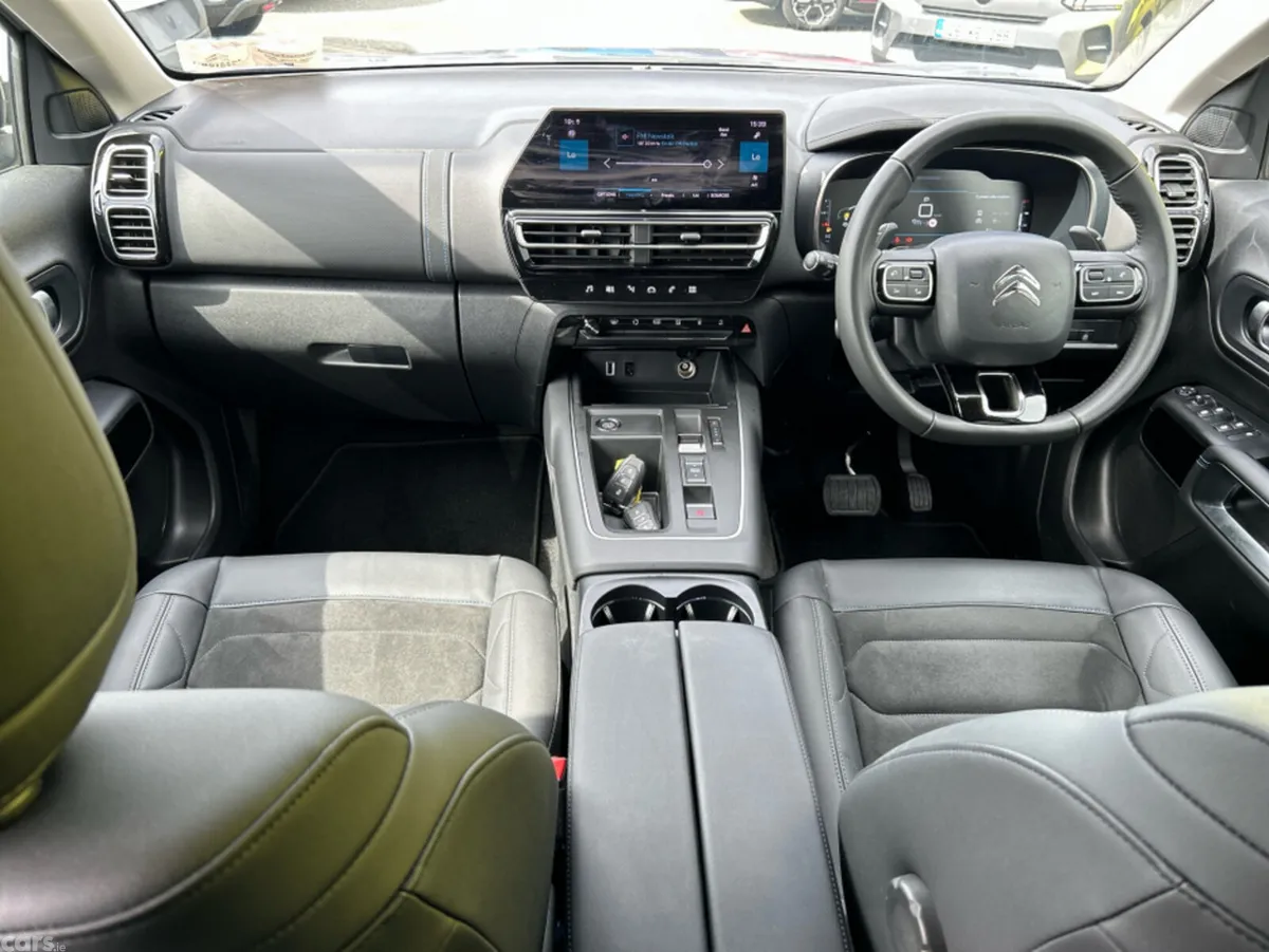 Citroen C5 Aircross MPV, Petrol Hybrid, 2024, Grey