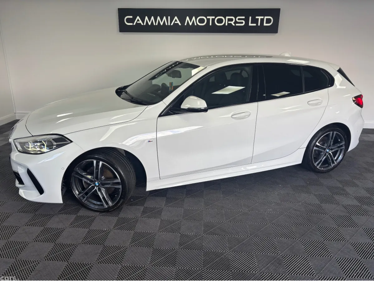 BMW 1-Series Hatchback, Petrol, 2020, White