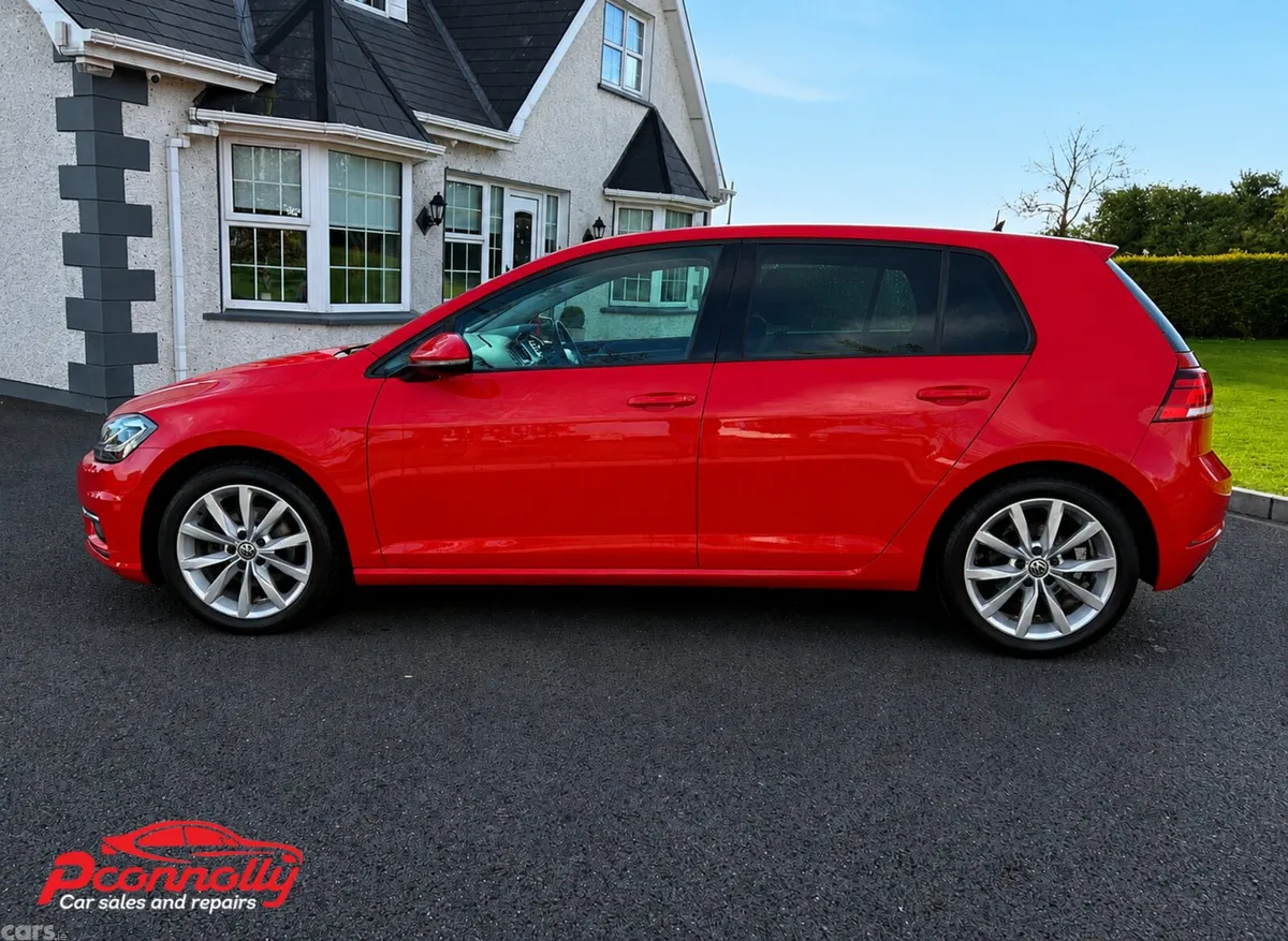 Volkswagen Golf Hatchback, Diesel, 2020, Red