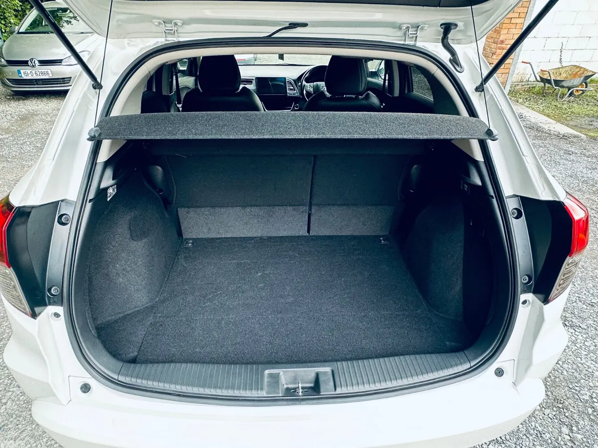 Honda Vezel 2019 1.5 Hybrid Auto 30700 KM ONLY, Lucan