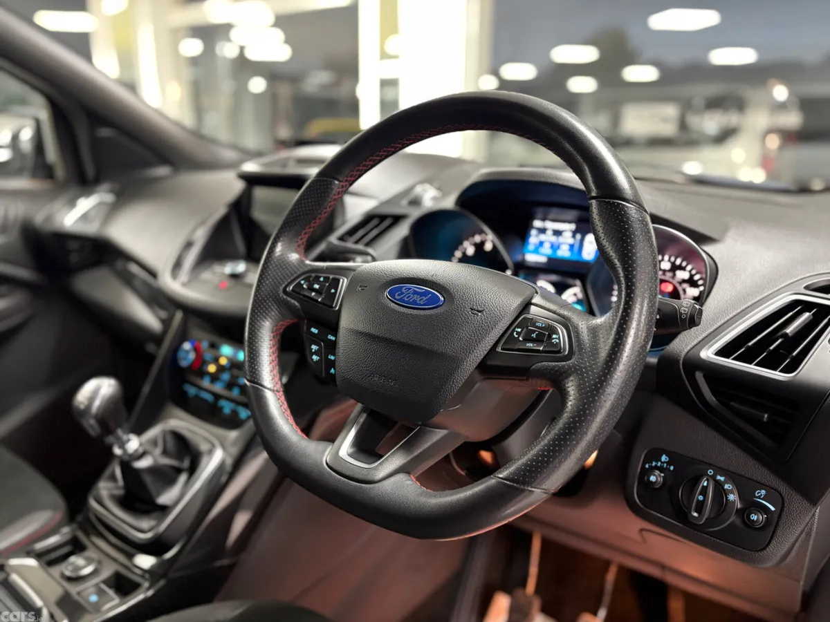 Ford Kuga SUV, Diesel, 2019, White