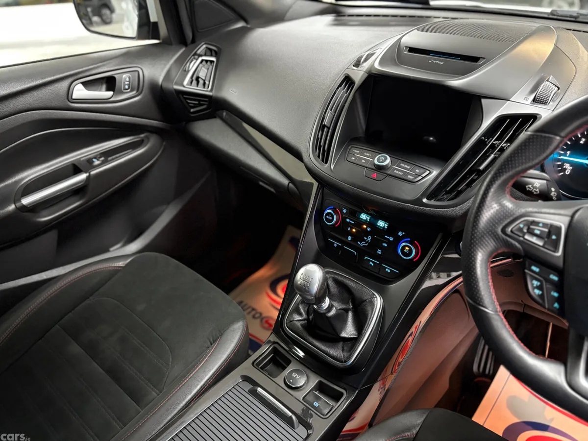 Ford Kuga SUV, Diesel, 2019, White