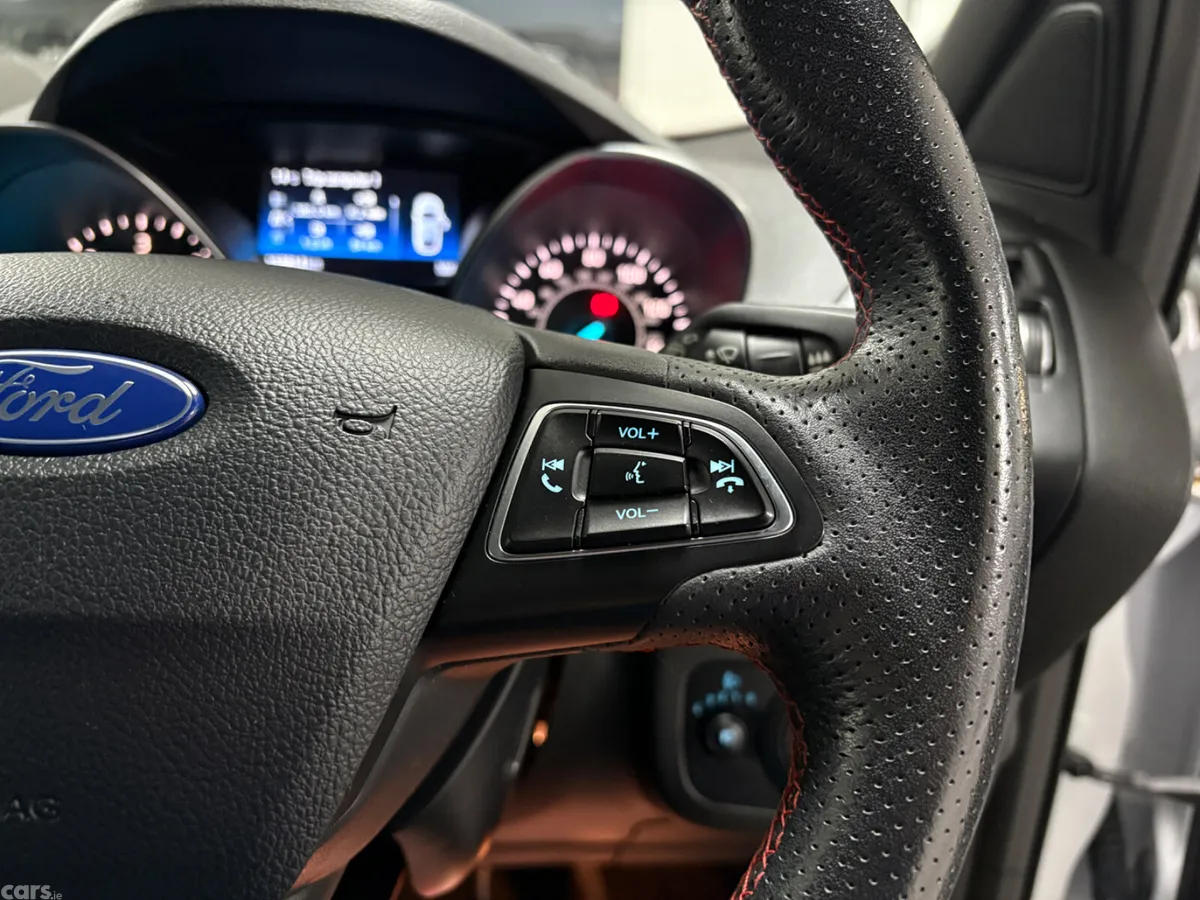 Ford Kuga SUV, Diesel, 2019, White