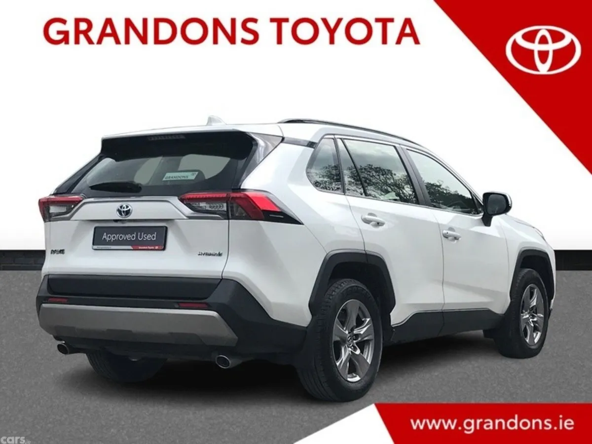 Toyota RAV4 SUV, Petrol Hybrid, 2023, White
