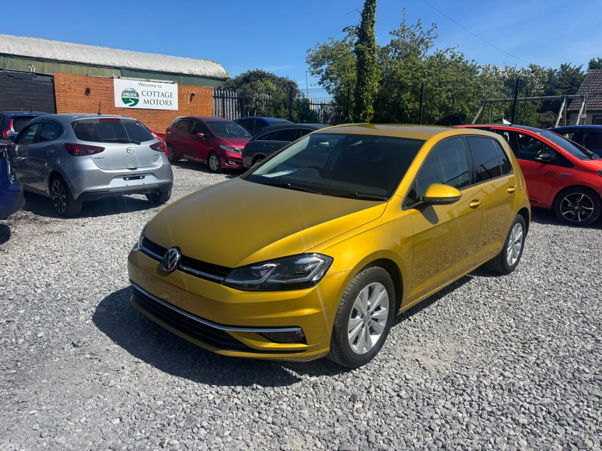 Volkswagen Golf Hatchback, Petrol, 2017, Gold