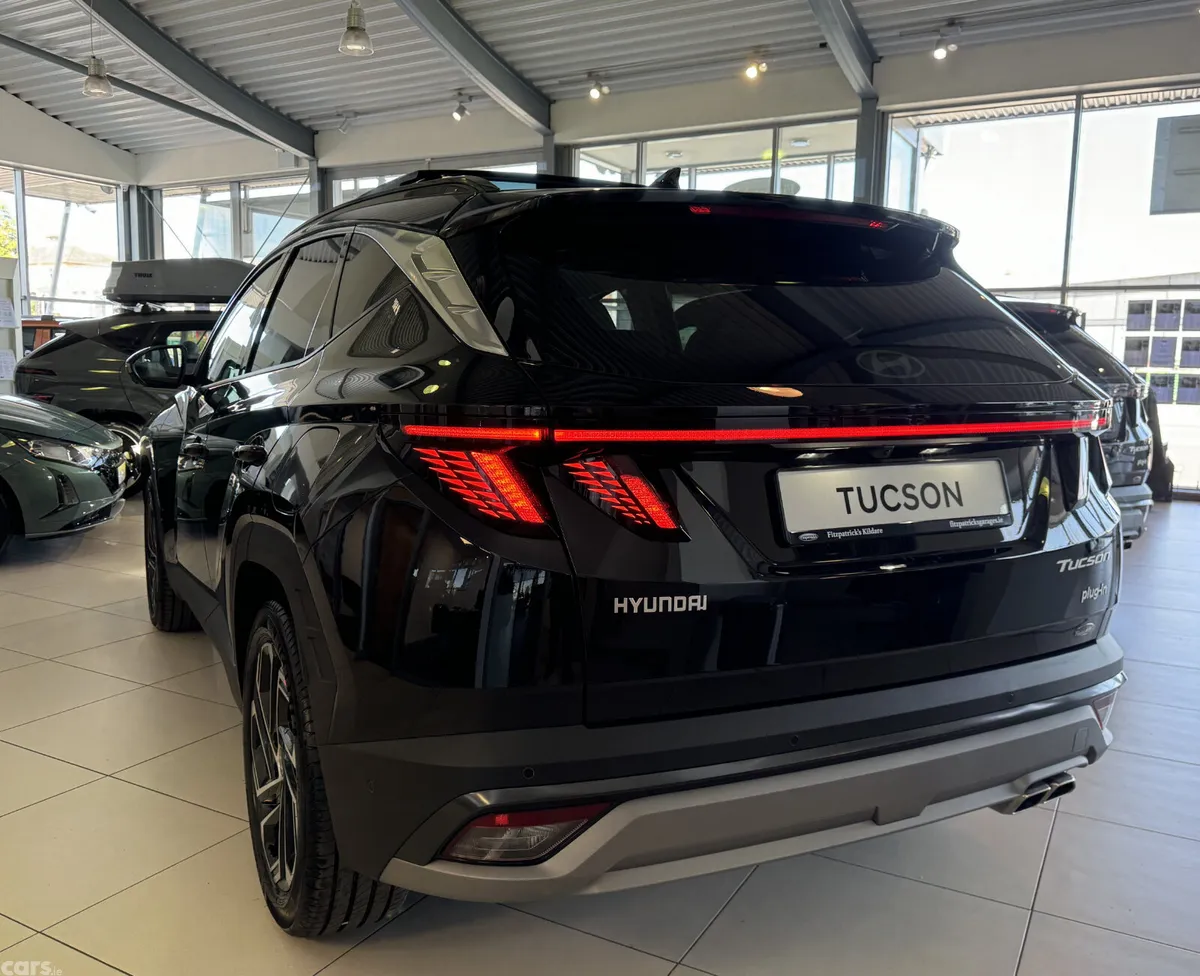 Hyundai Tucson SUV, Petrol Plug-in Hybrid, 2027, Black