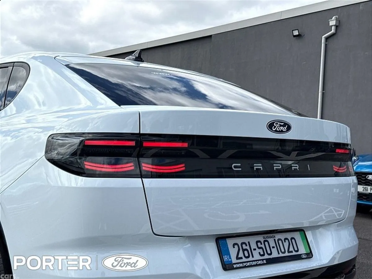 Ford Capri MPV, Electric, 2026, White