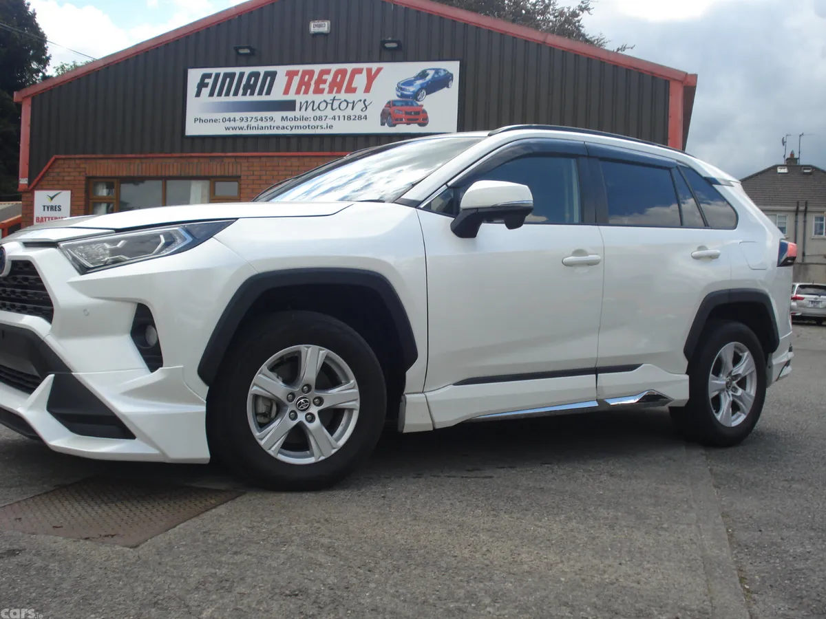 Toyota RAV4 Hatchback, Petrol Hybrid, 2021, Red