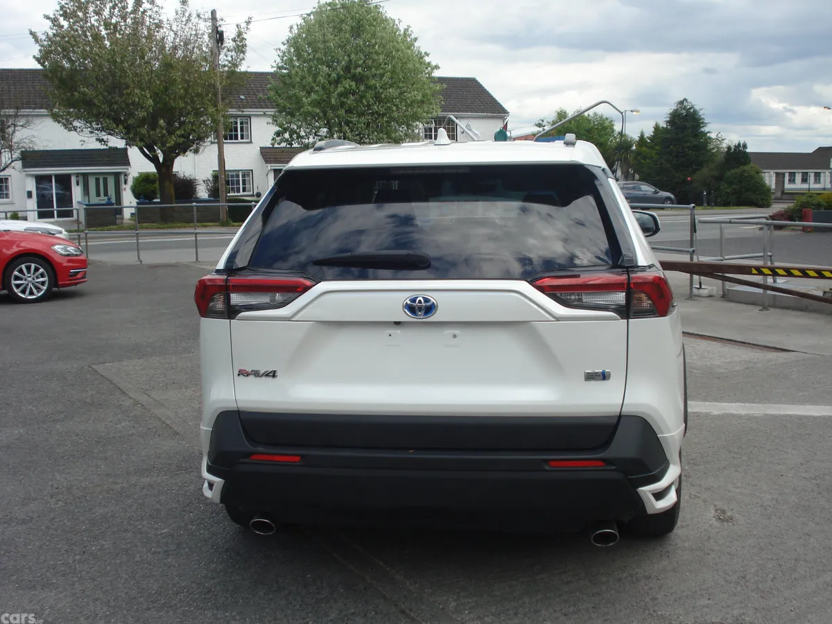 Toyota RAV4 Hatchback, Petrol Hybrid, 2021, Red
