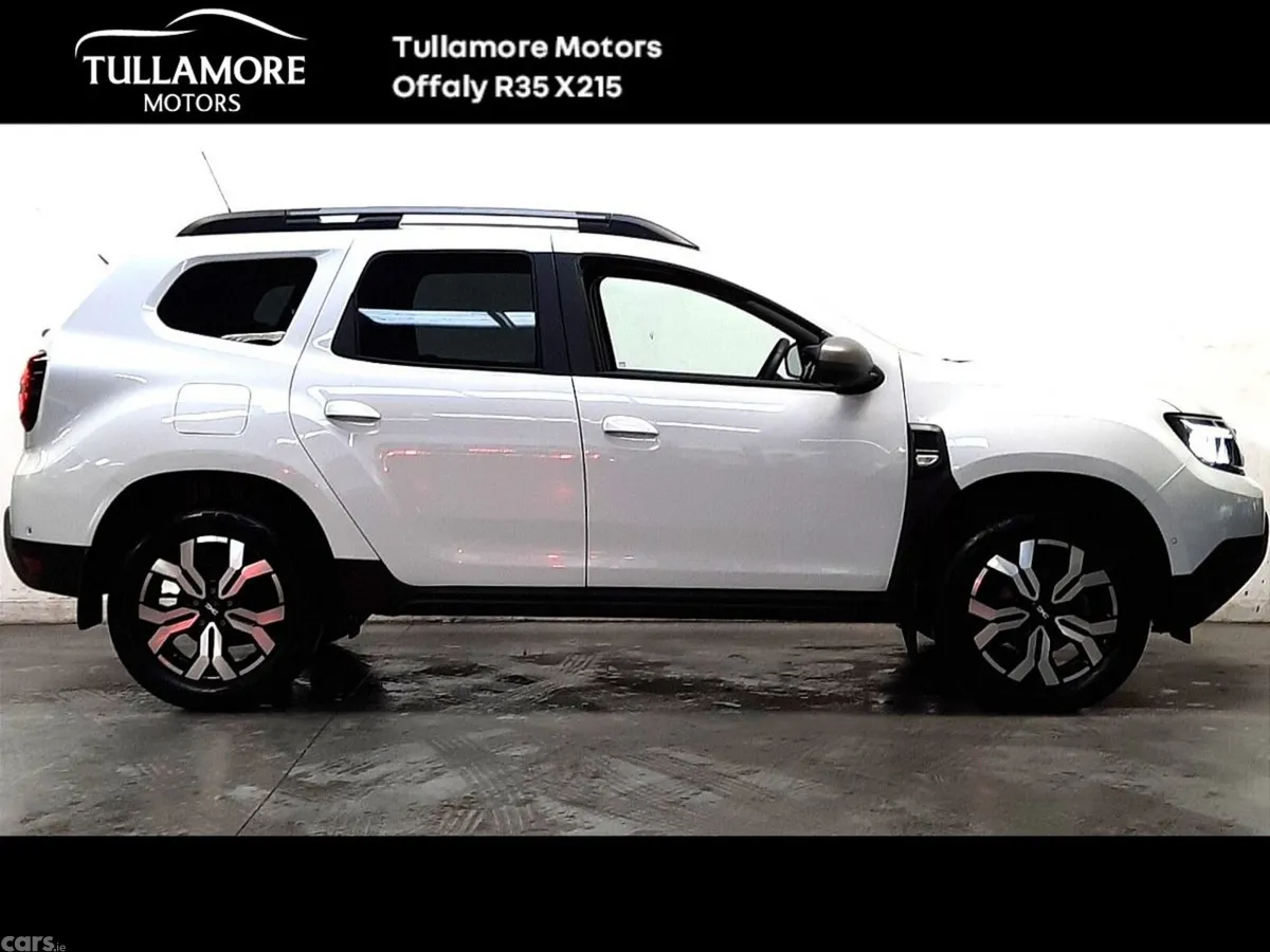 Dacia Duster SUV, Petrol, 2024, White