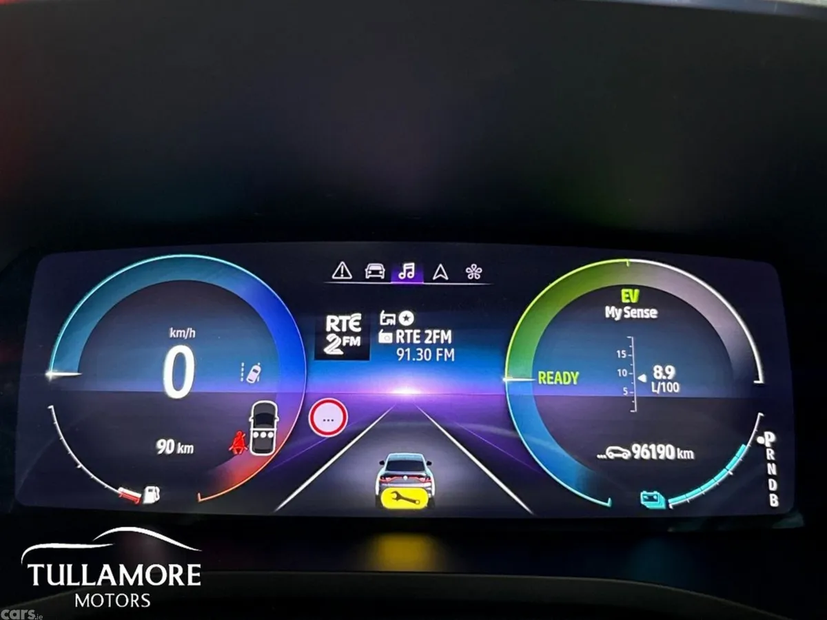 Renault Arkana Hatchback, Petrol, 2022, White