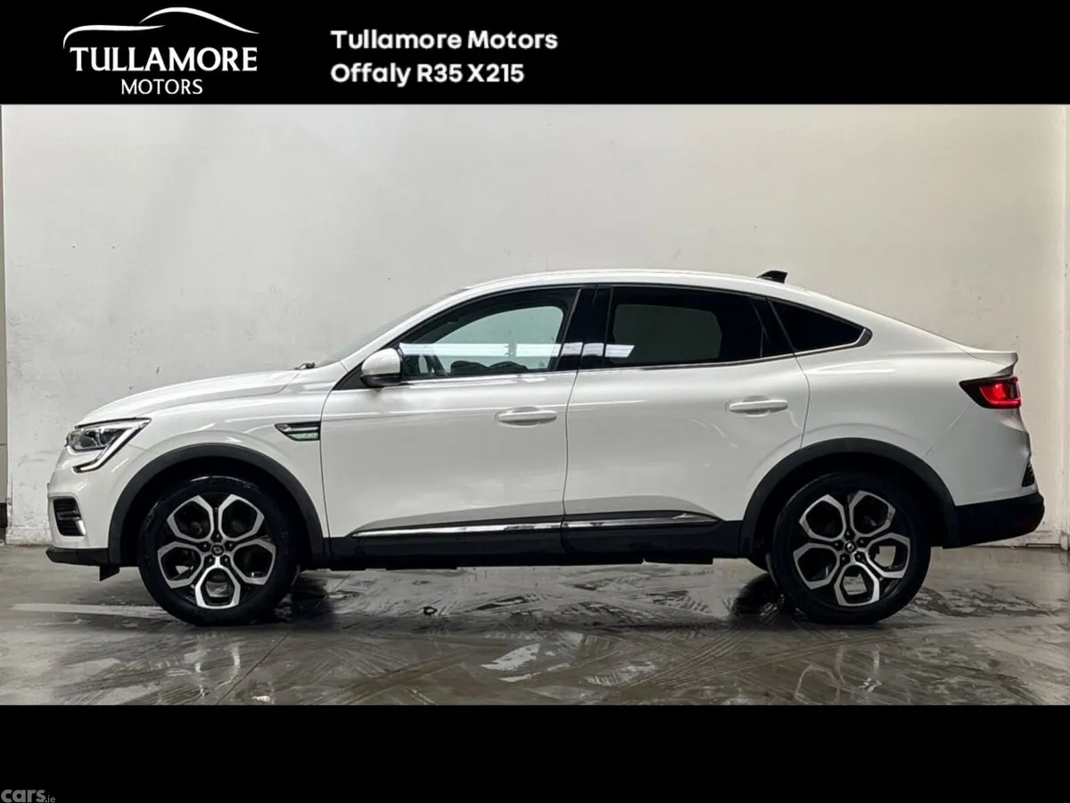 Renault Arkana Hatchback, Petrol, 2022, White