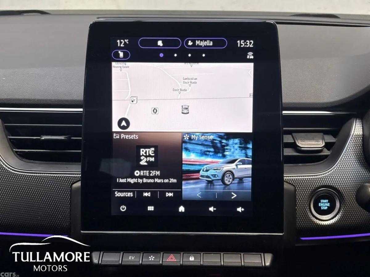 Renault Arkana Hatchback, Petrol, 2022, White
