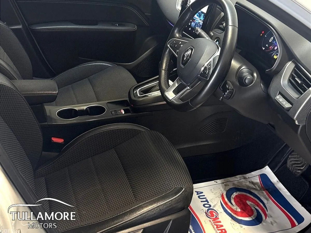 Renault Arkana Hatchback, Petrol, 2022, White