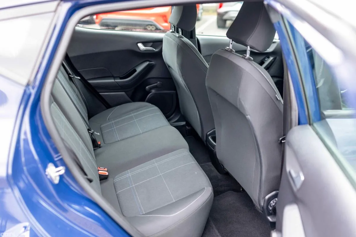 Ford Fiesta Hatchback, Petrol, 2019, Blue