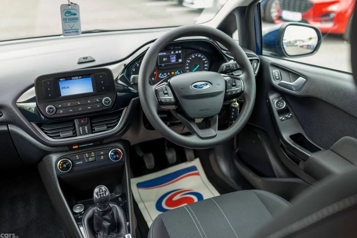 Ford Fiesta Hatchback, Petrol, 2019, Blue
