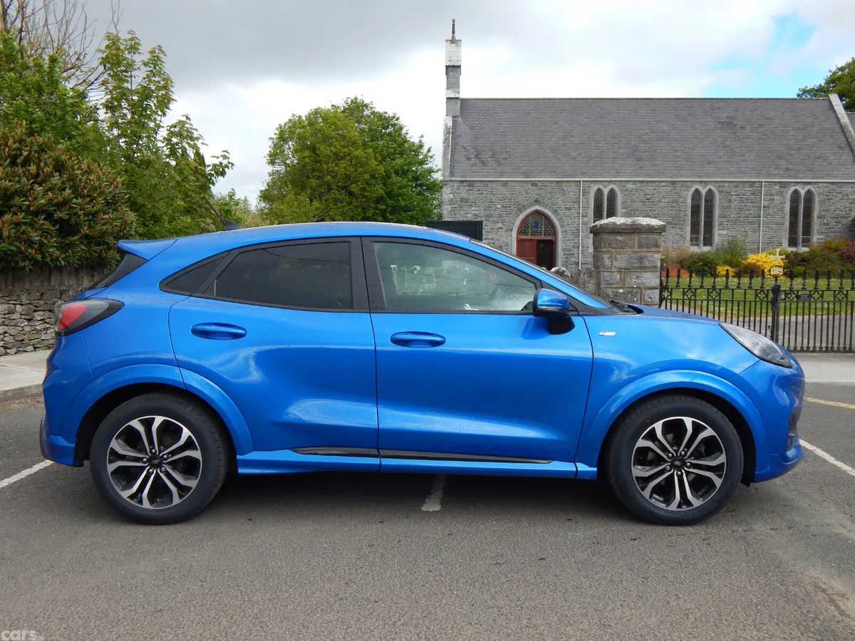 Ford Puma MPV, Diesel, 2022, Blue