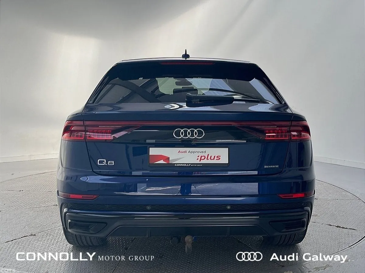 Audi Q8 Hatchback, Diesel, 2022, Blue