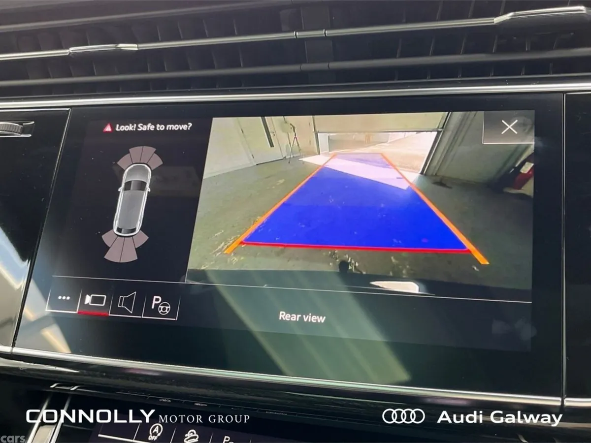 Audi Q8 Hatchback, Diesel, 2022, Blue