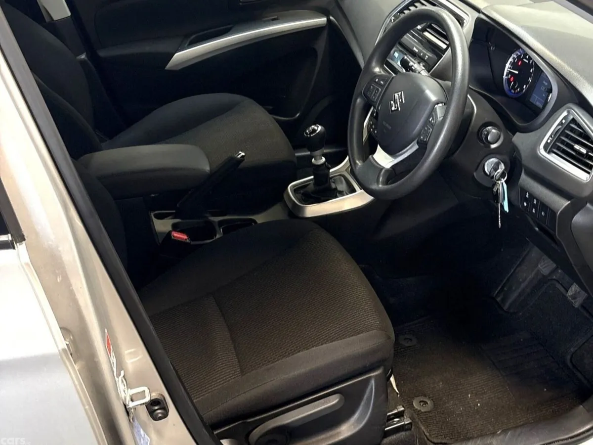 Suzuki SX4 SUV, Petrol, 2021, Grey