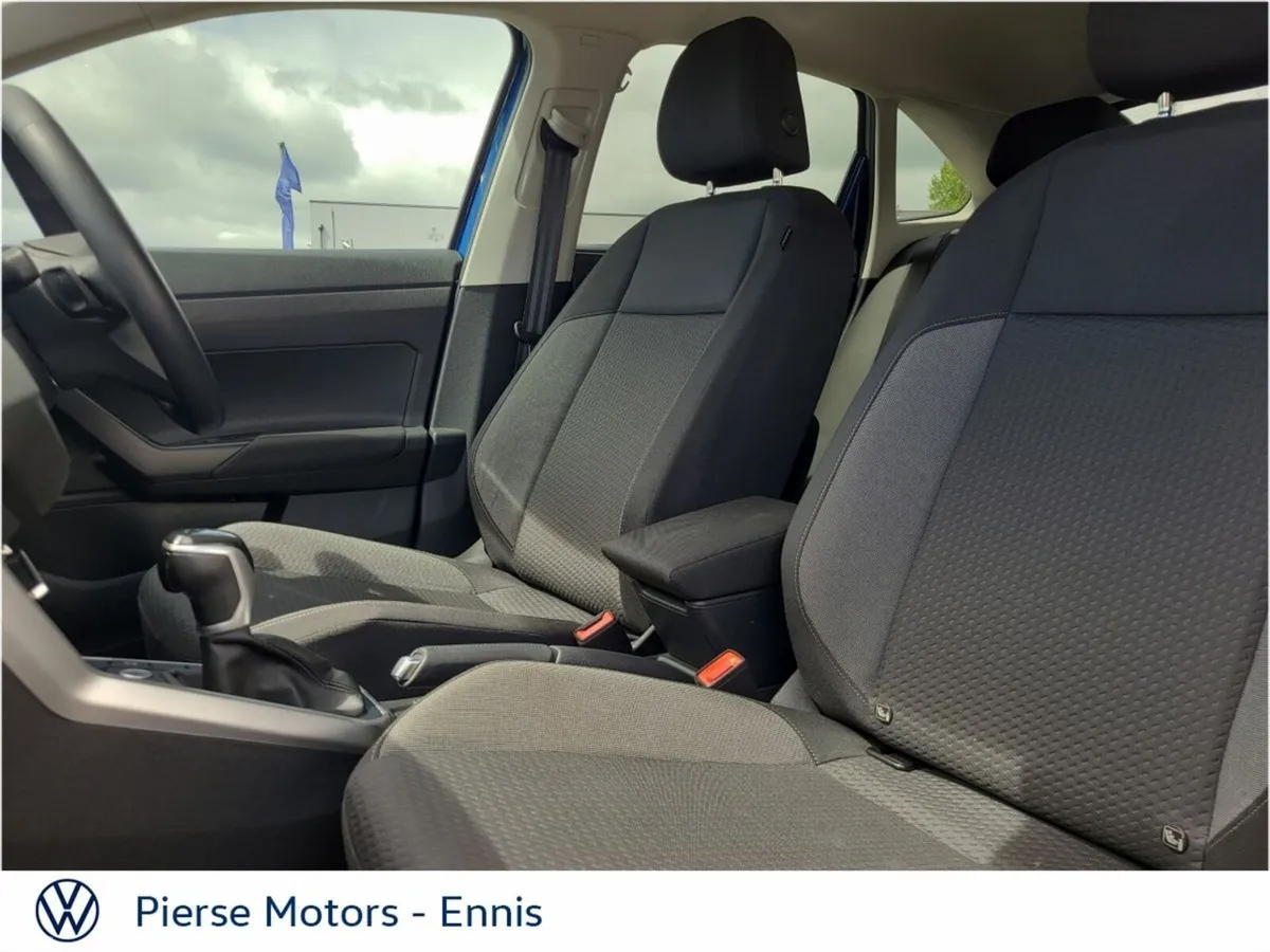 Volkswagen Taigo Estate, Petrol, 2025, Blue