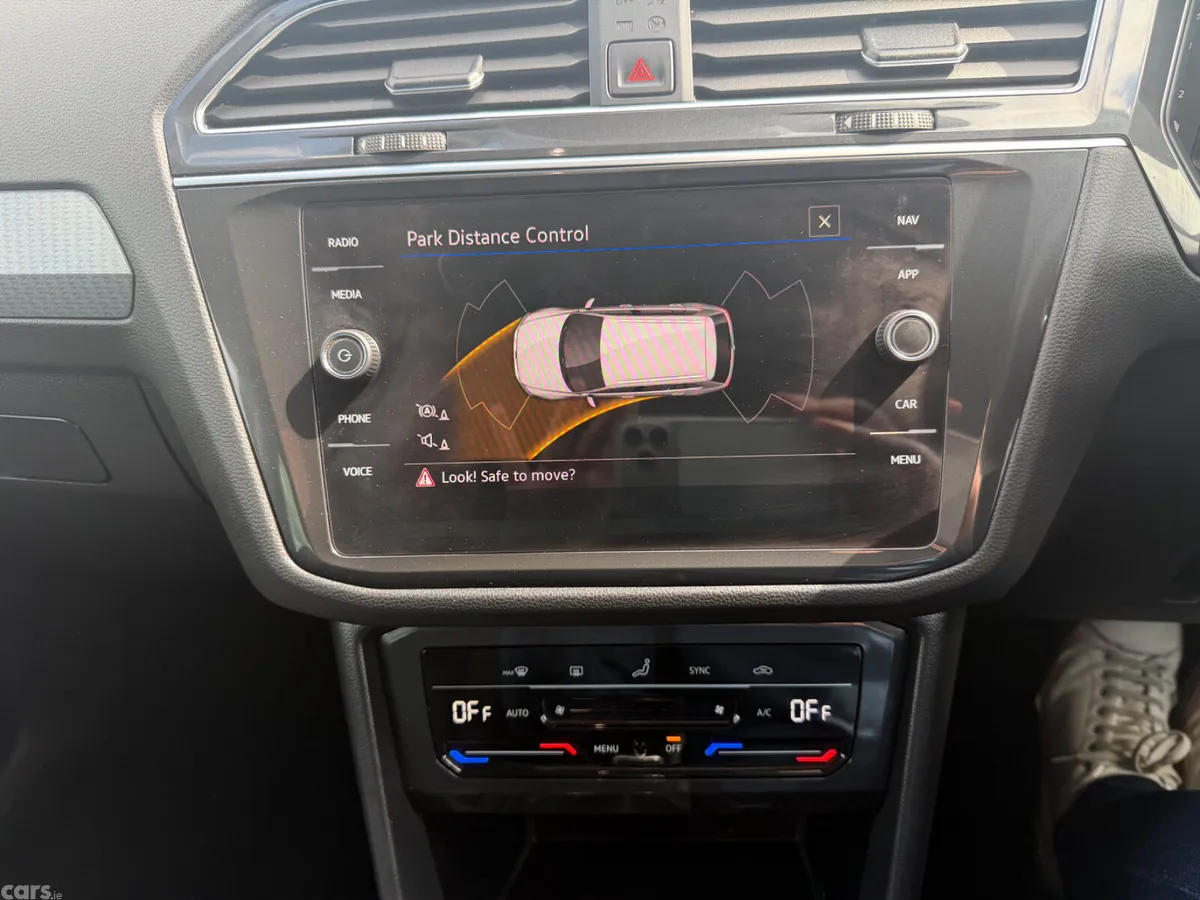 Volkswagen Tiguan SUV, Petrol Plug-in Hybrid, 2024, Grey