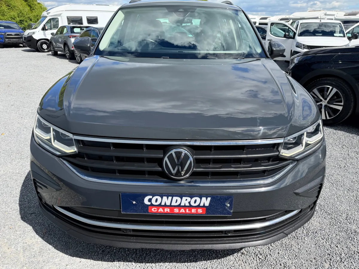 Volkswagen Tiguan SUV, Petrol Plug-in Hybrid, 2024, Grey