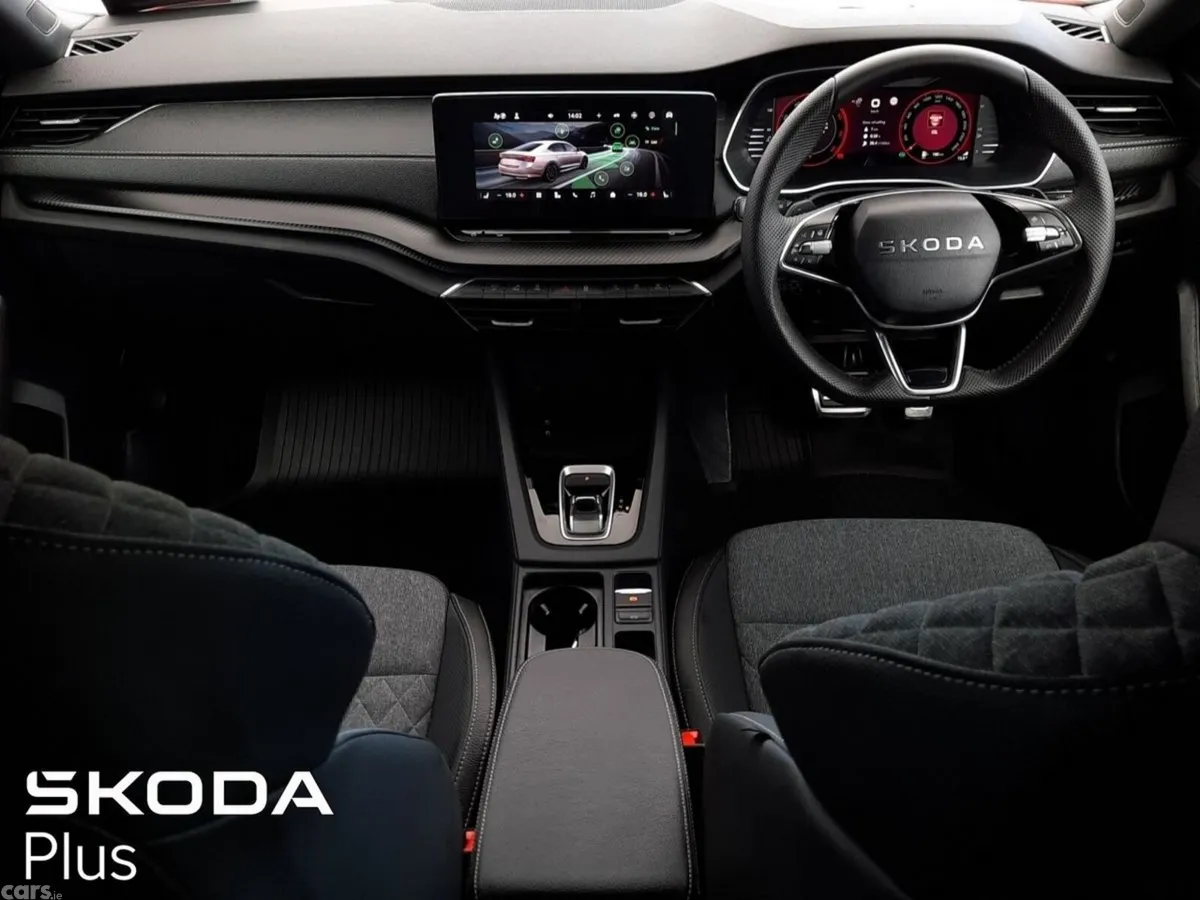 Skoda Octavia Saloon, Diesel, 2026, Red