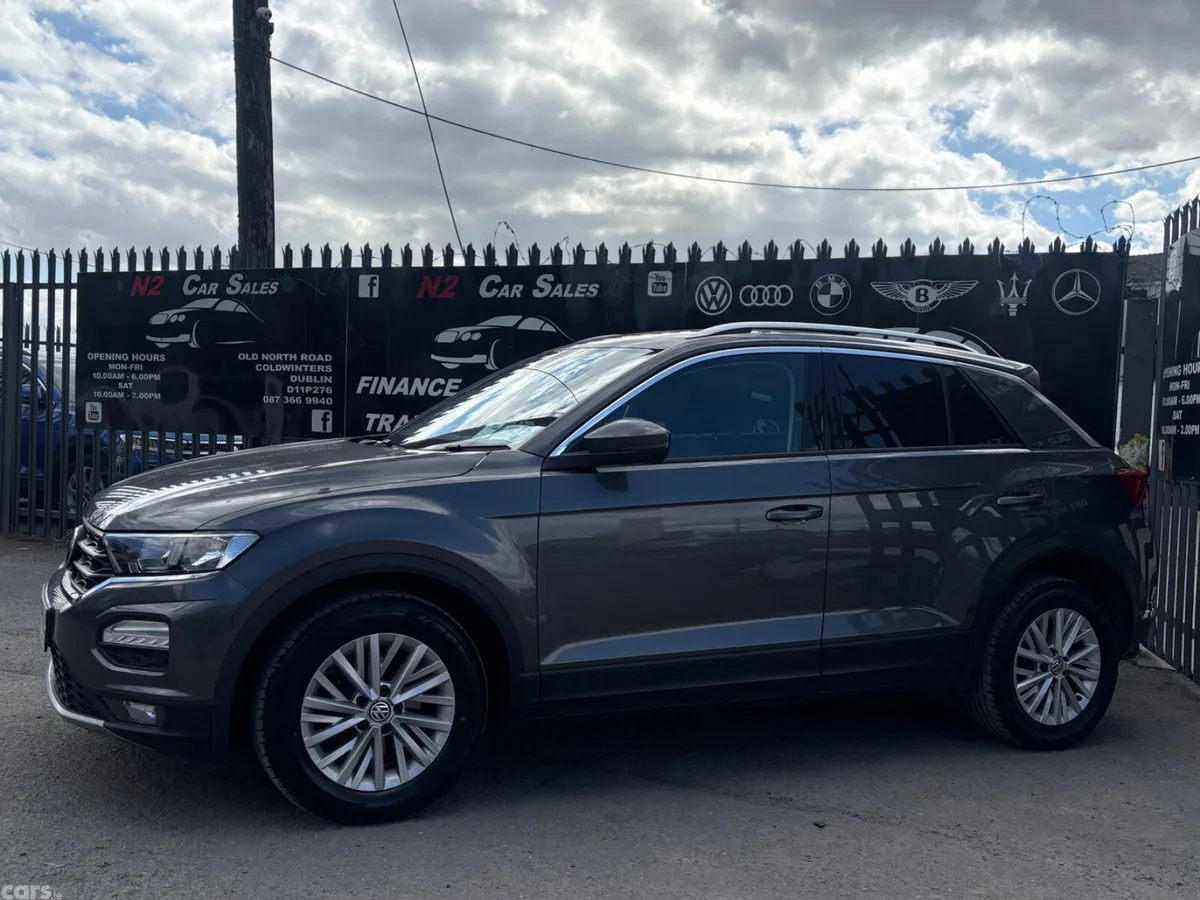 Volkswagen T-Roc SUV, Diesel, 2019, Grey