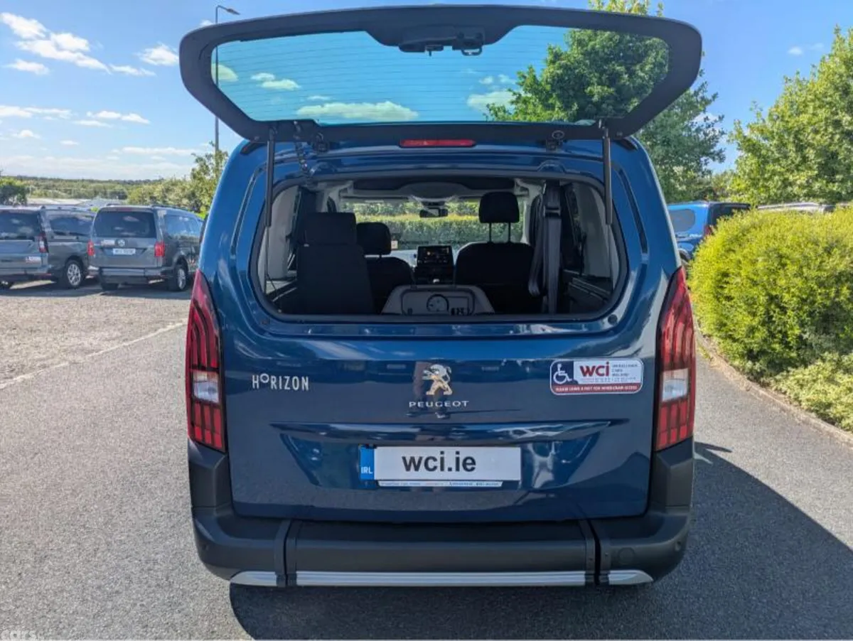 Peugeot Rifter MPV, Diesel, 2024, Blue