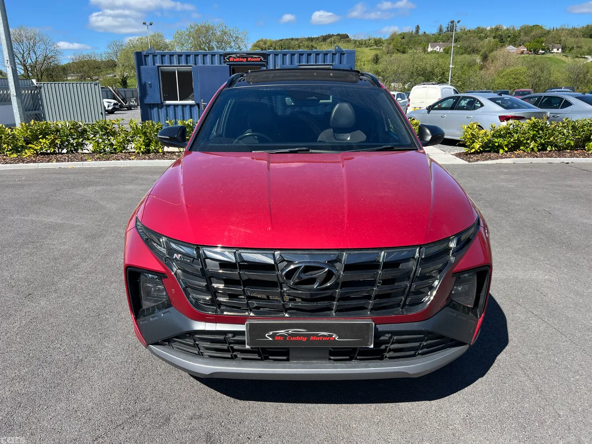 Hyundai Tucson SUV, Petrol Plug-in Hybrid, 2023, Red